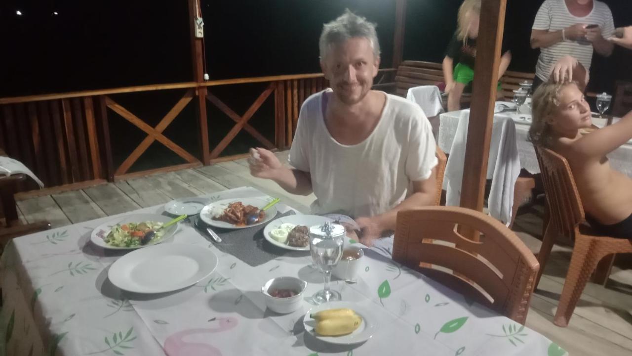 Yohana Cottage Tual Kültér fotó